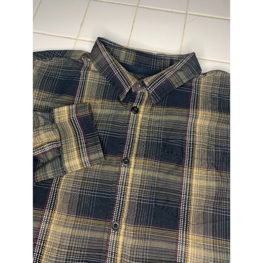 prAna Mens XL Button Up Plaid Long Sleeve Plaid‎ Button up Pockets Shirt